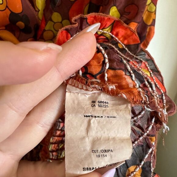 Vintage 80s Floral Silk Blouse Top Sz Small Puff‎ Sleeve Rust Orange Retro - Picture 6 of 6